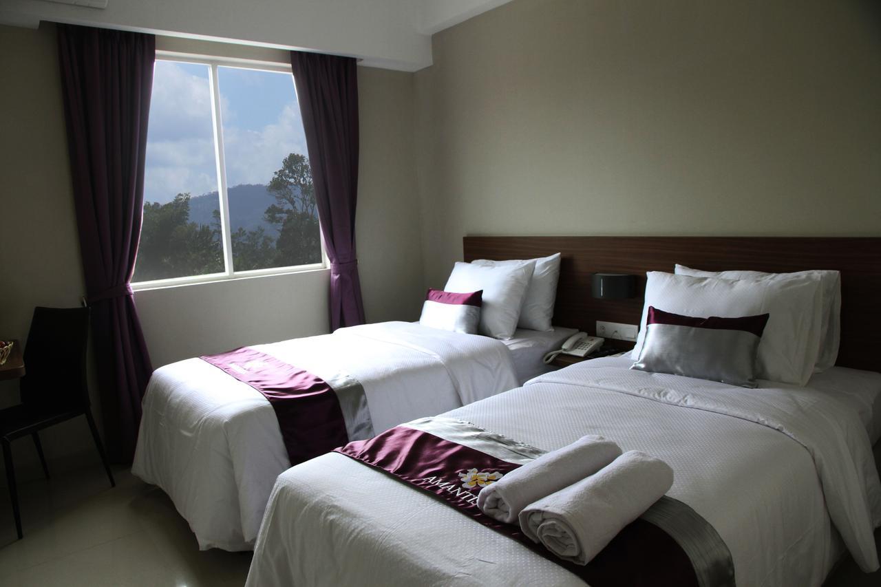 Amantis Hotel Demak Habitación foto
